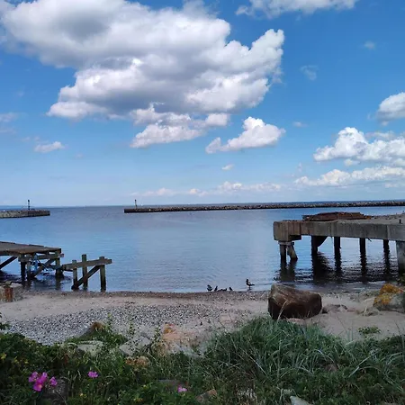 2 Person In Gilleleje-by Traum *
